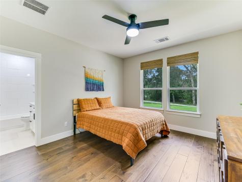 427 State Highway 304 Bastrop TX 78602