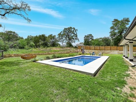 427 State Highway 304 Bastrop TX 78602