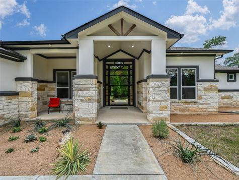 427 State Highway 304 Bastrop TX 78602