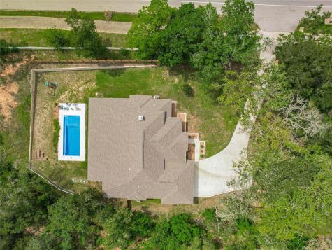 427 State Highway 304 Bastrop TX 78602