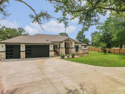427 State Highway 304 Bastrop TX 78602