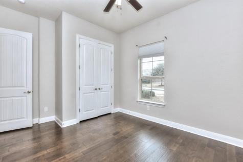 921 Wolcott Drive Leander TX 78641