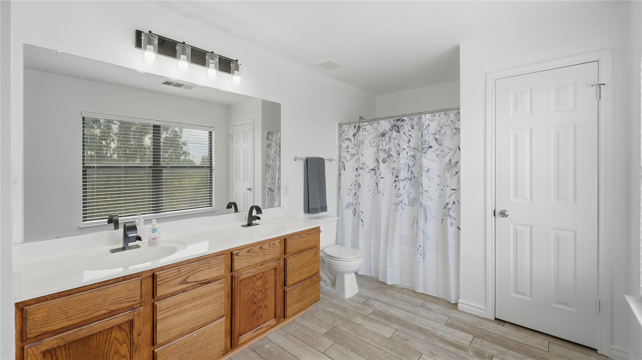 585 Siebert Drive Kyle TX 78640