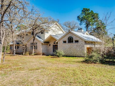 119 Briarwood Lane Elgin TX 78621