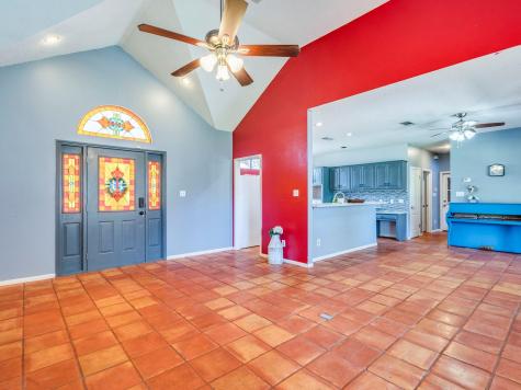 119 Briarwood Lane Elgin TX 78621