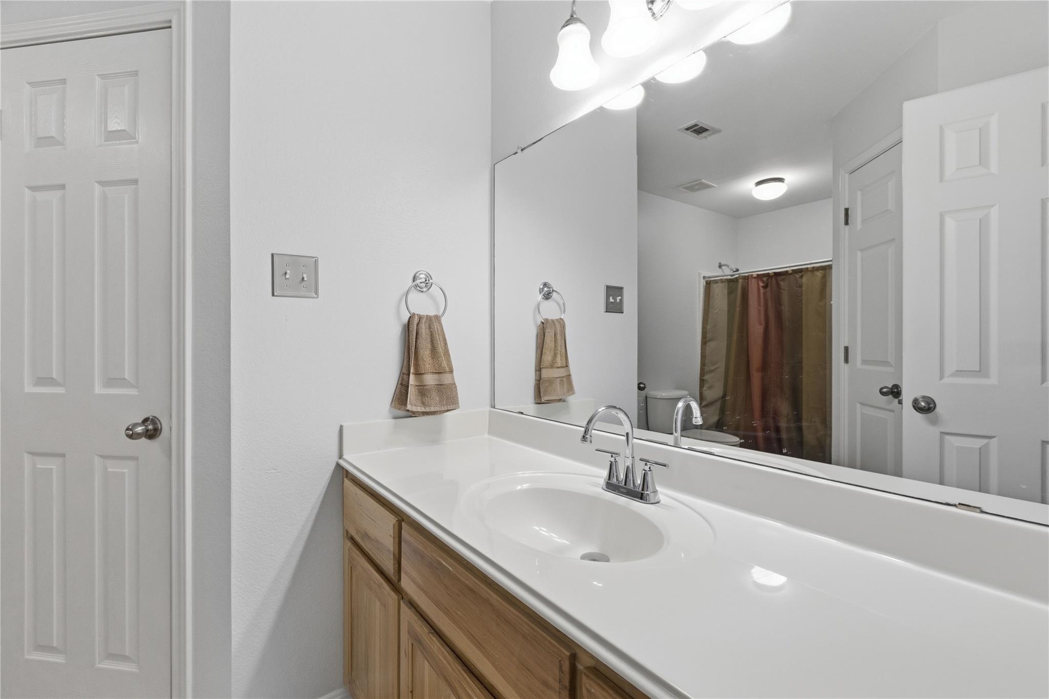 8122 Lime Creek Road Volente TX 78641