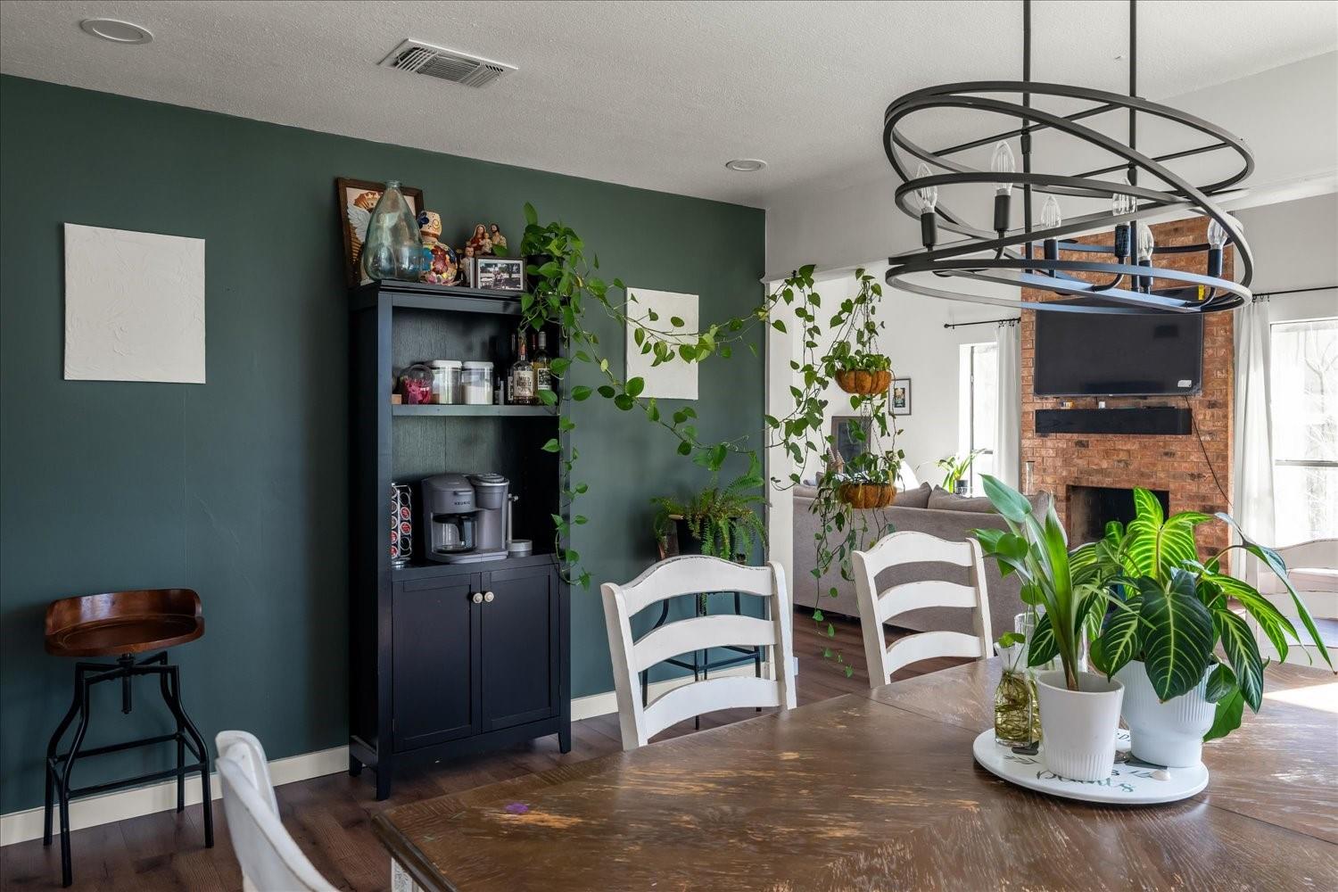422 Connolly Circle W Lockhart TX 78644
