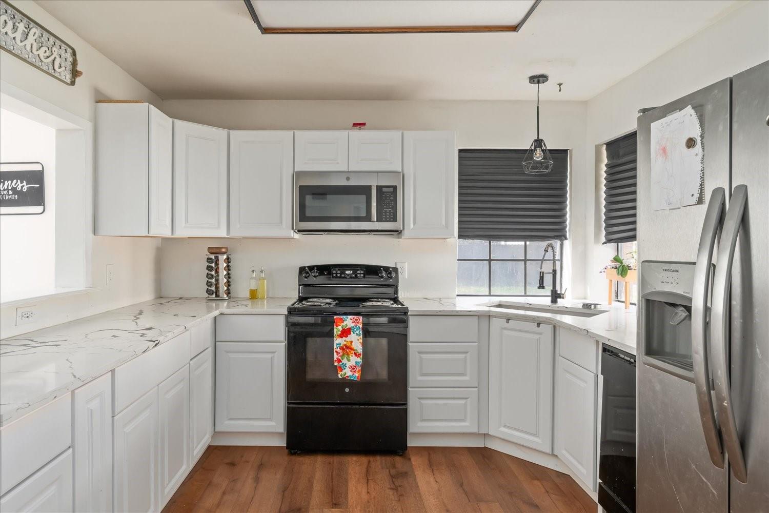 422 Connolly Circle W Lockhart TX 78644