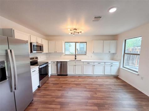 5406 S Hearsey Drive Austin TX 78744
