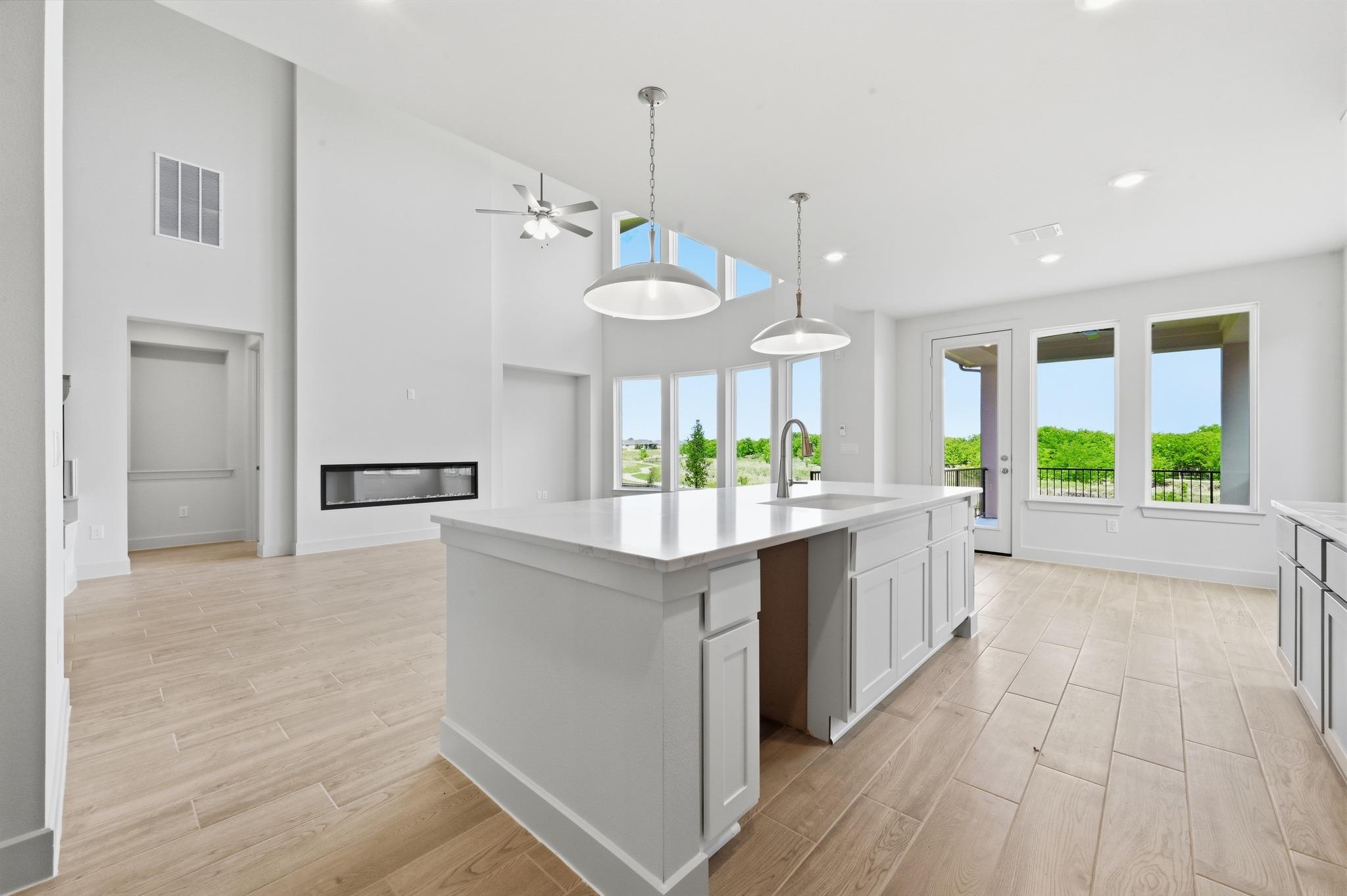913 Rock Daisy Trail Hutto TX 78634