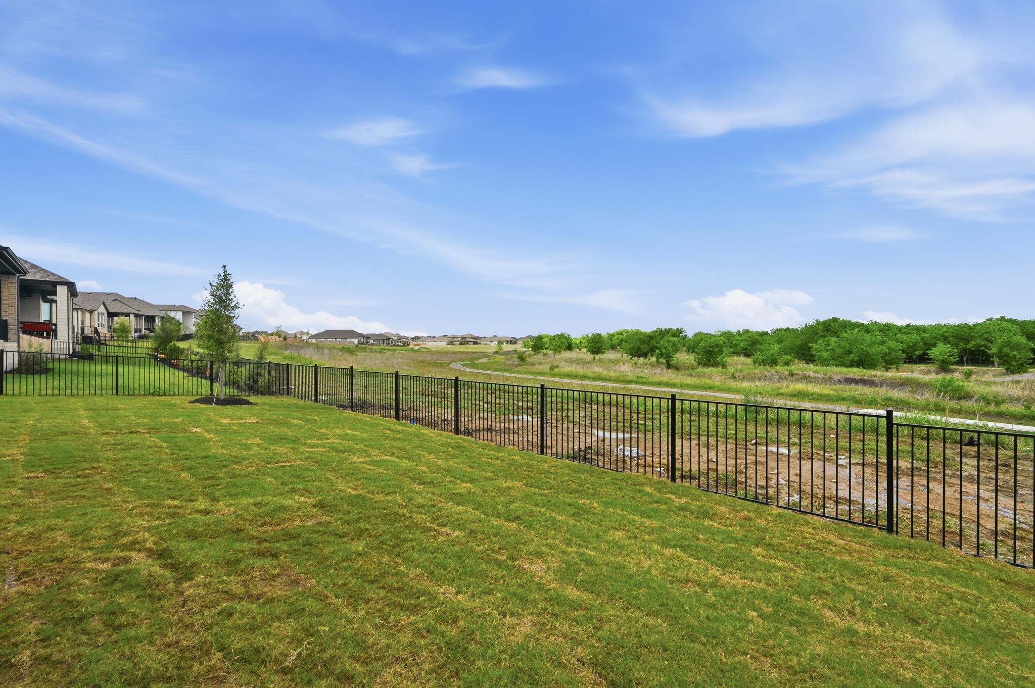 913 Rock Daisy Trail Hutto TX 78634