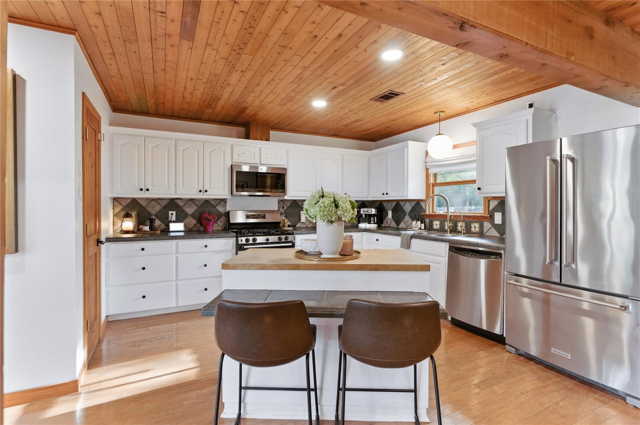 11103 Lakeside Drive Jonestown TX 78645