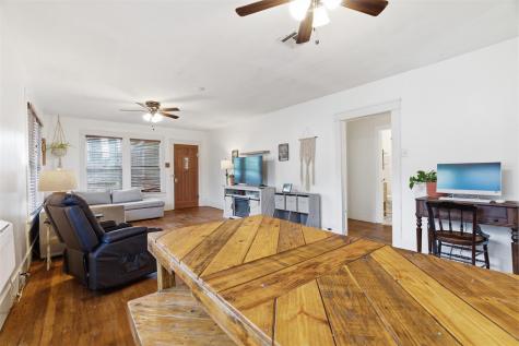 407 Westward Street Rockdale TX 76567