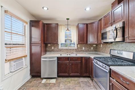 407 Westward Street Rockdale TX 76567