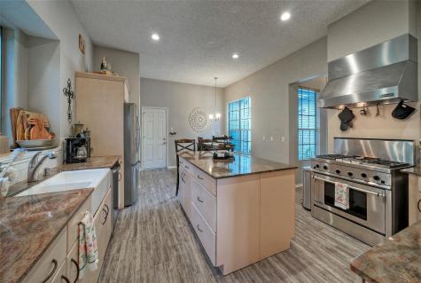 8105 Elkhorn Mountain Trail Austin TX 78729