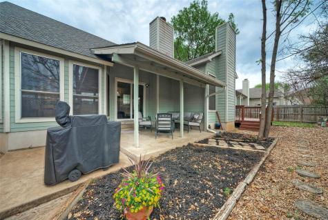 8105 Elkhorn Mountain Trail Austin TX 78729