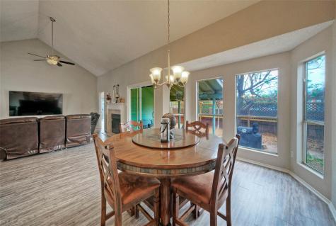 8105 Elkhorn Mountain Trail Austin TX 78729