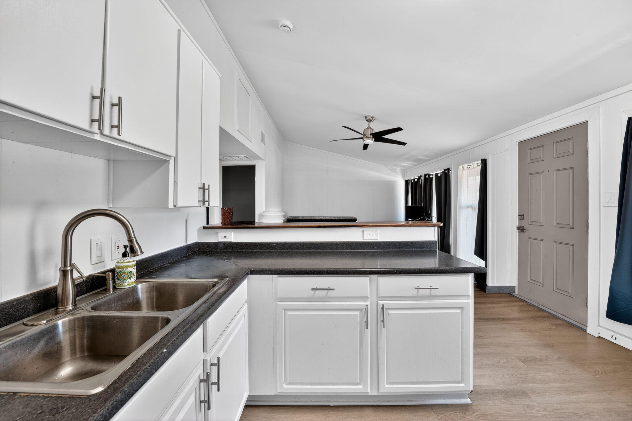 2401 De Soto Drive Austin TX 78733