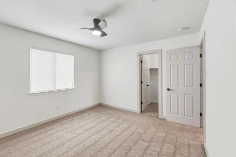 211 Banner Avenue Leander TX 78641