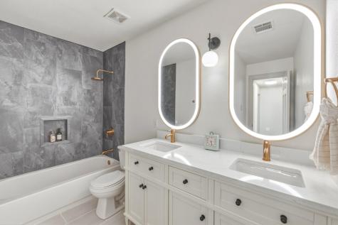 211 Banner Avenue Leander TX 78641