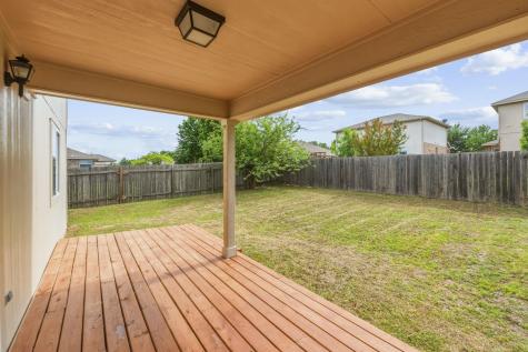 211 Banner Avenue Leander TX 78641