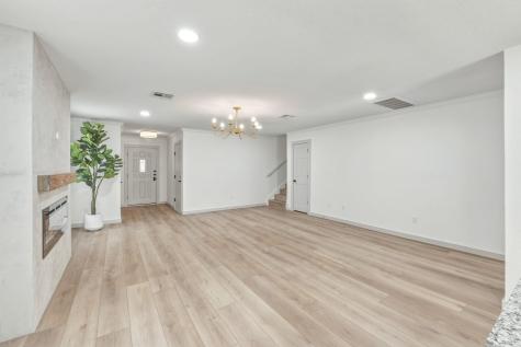 211 Banner Avenue Leander TX 78641