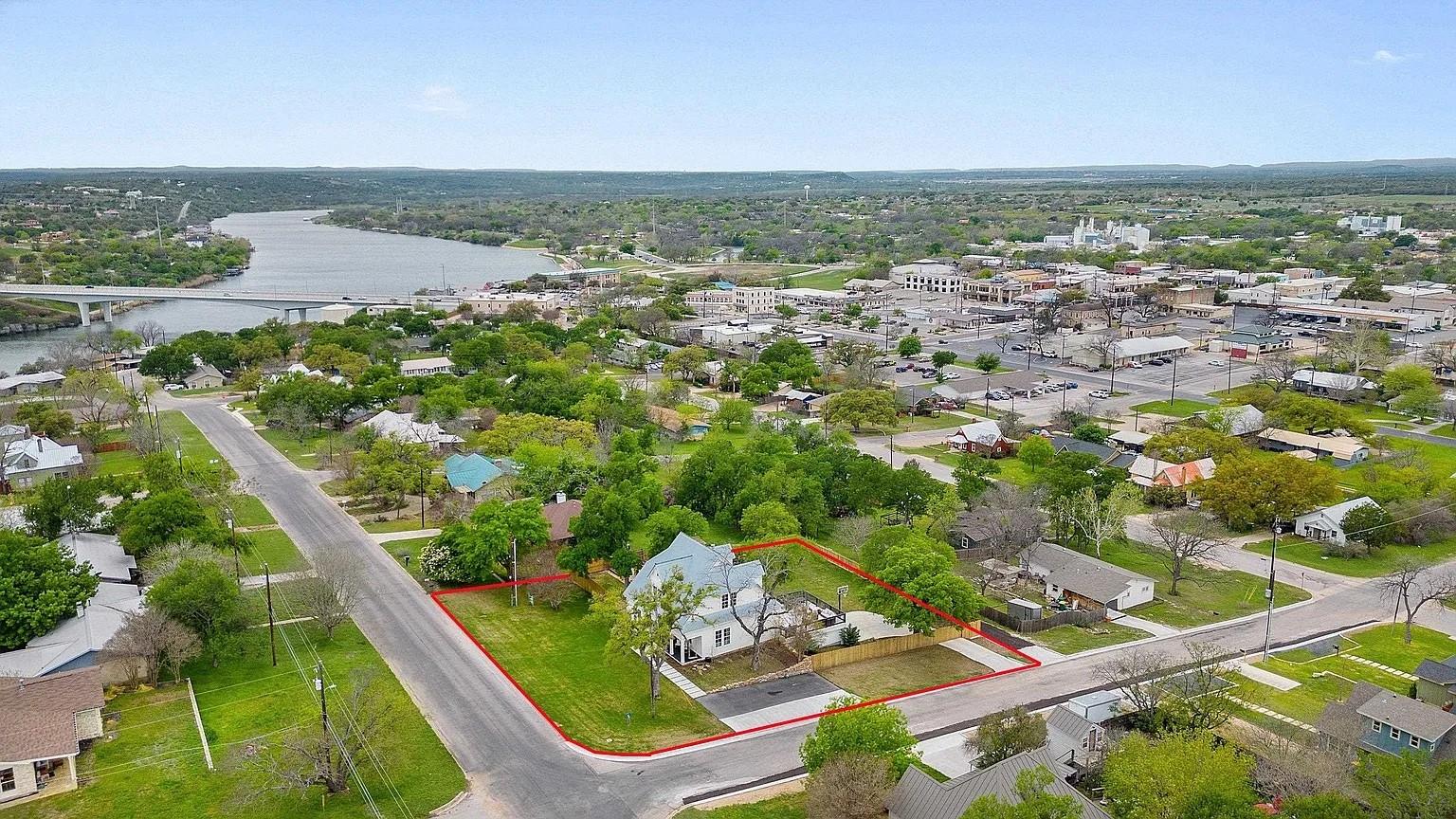 416 Avenue E Marble Falls TX 78654