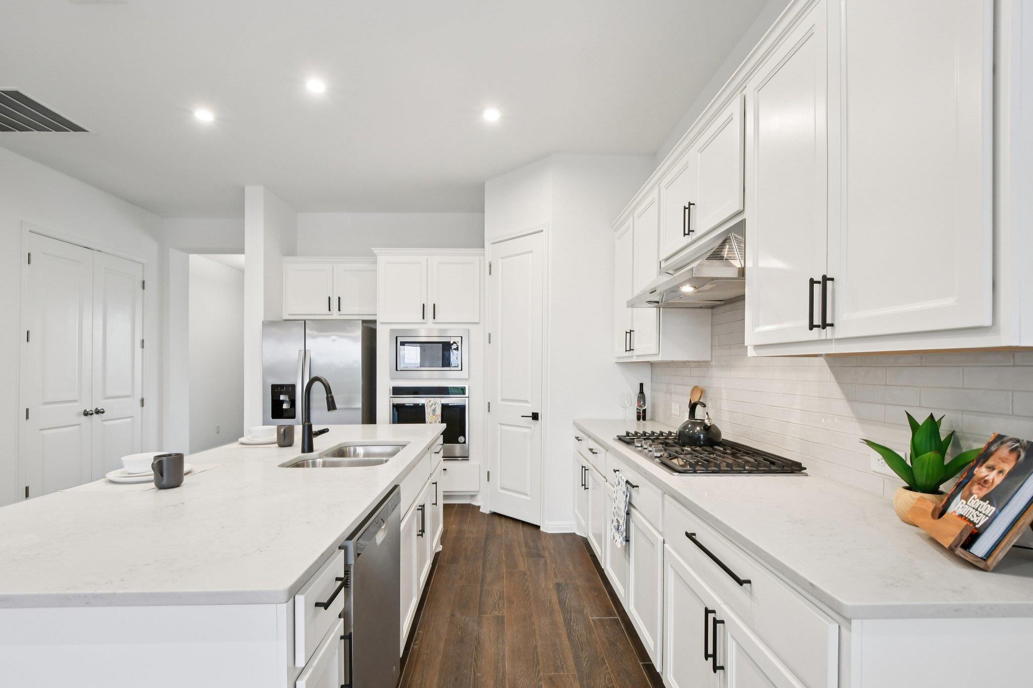 4521 Lucabella Lane Leander TX 78641