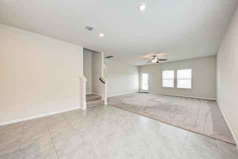 1019 Round Bale Road Hutto TX 78634