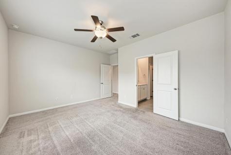 1019 Round Bale Road Hutto TX 78634