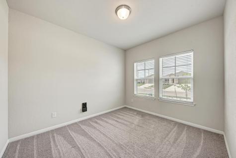 1019 Round Bale Road Hutto TX 78634