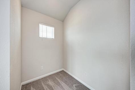 1019 Round Bale Road Hutto TX 78634
