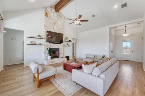 1642 Scull Road San Marcos TX 78666