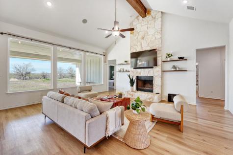 1642 Scull Road San Marcos TX 78666