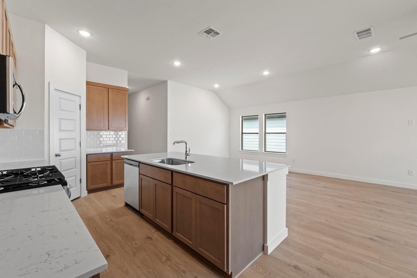 104 Malibu Hutto TX 78634