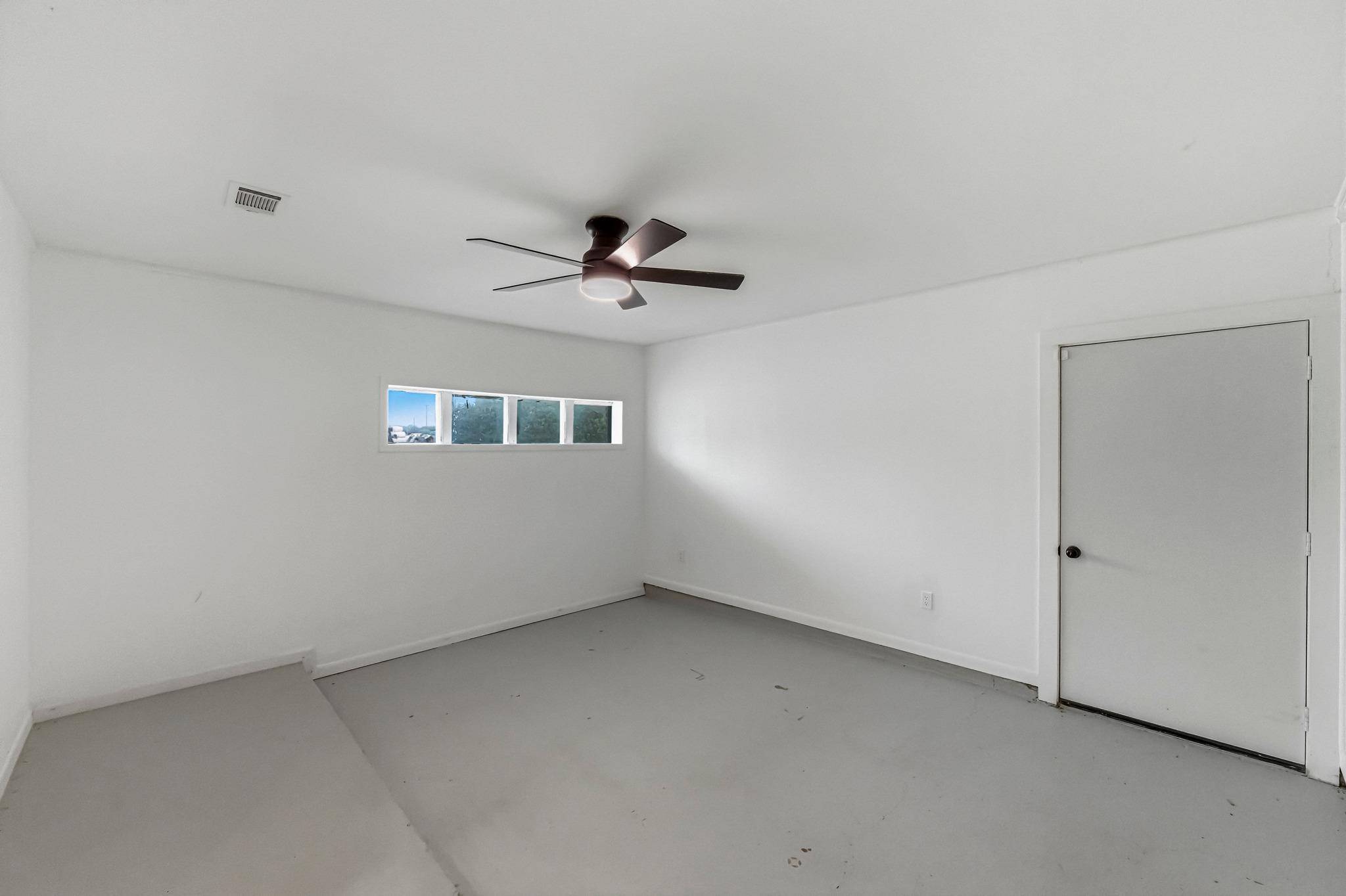 5613 Jacaranda Drive Austin TX 78744