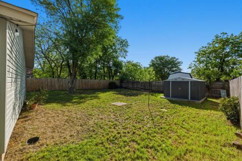 5613 Jacaranda Drive Austin TX 78744
