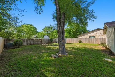 5613 Jacaranda Drive Austin TX 78744