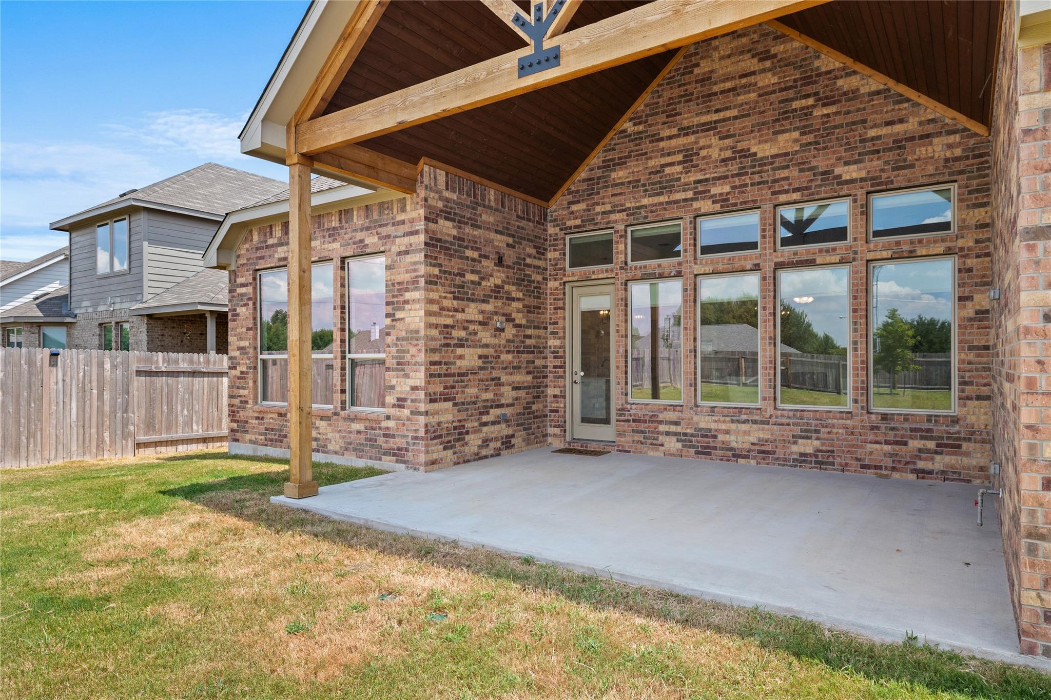 101 Bosco Road Hutto TX 78634
