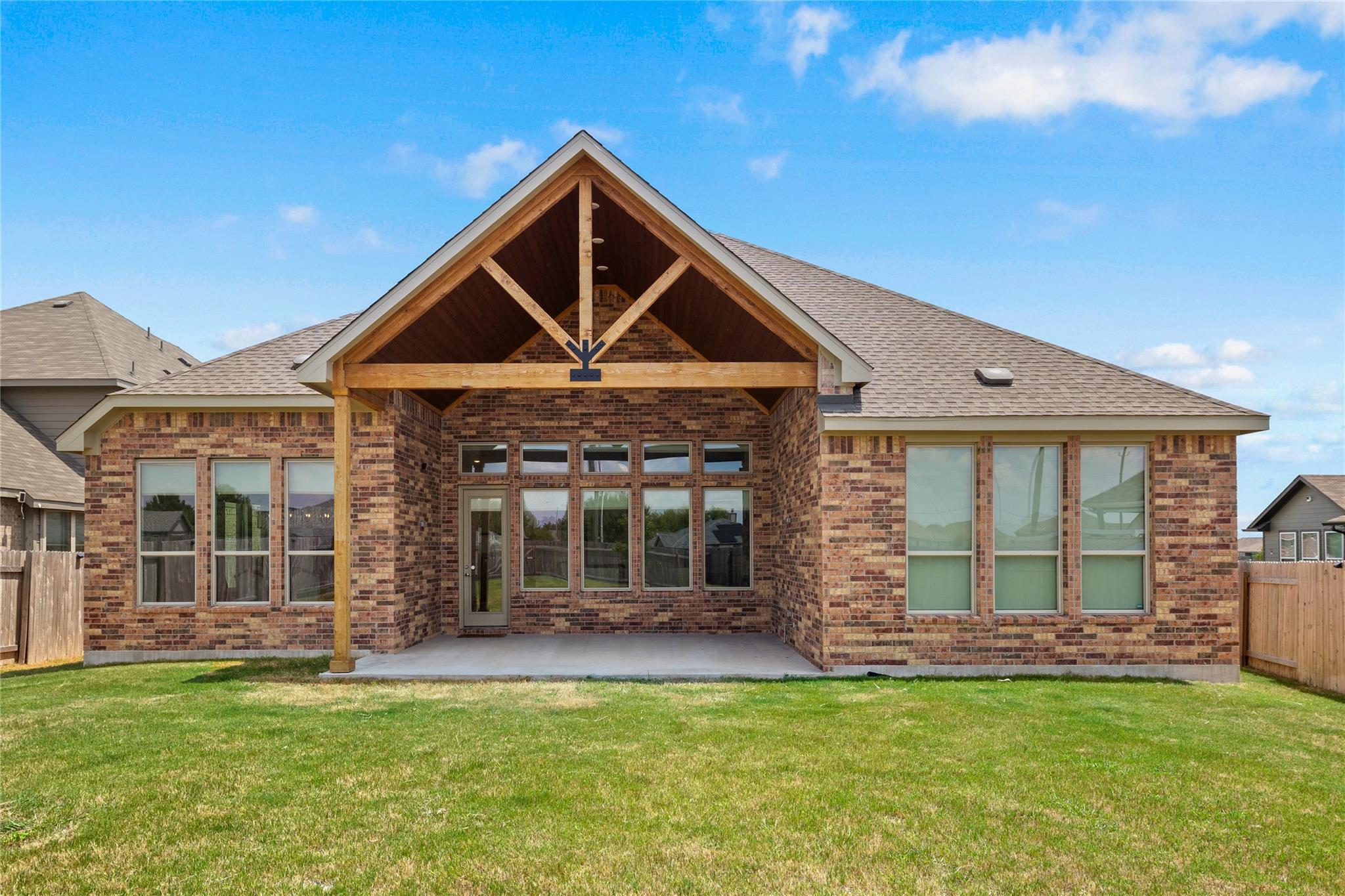 101 Bosco Road Hutto TX 78634