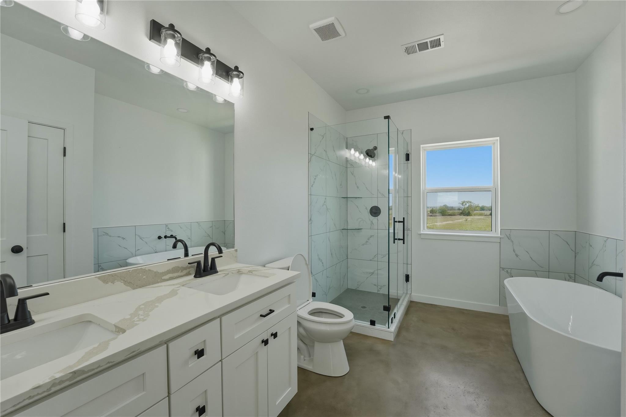 9391 Hajovsky Road La Grange TX 78945
