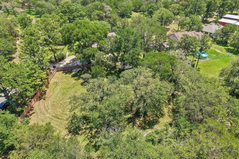 241 Laura Lane Bastrop TX 78602