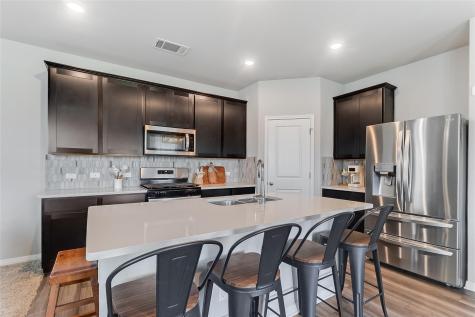 516 Longmount Cove Liberty Hill TX 78642