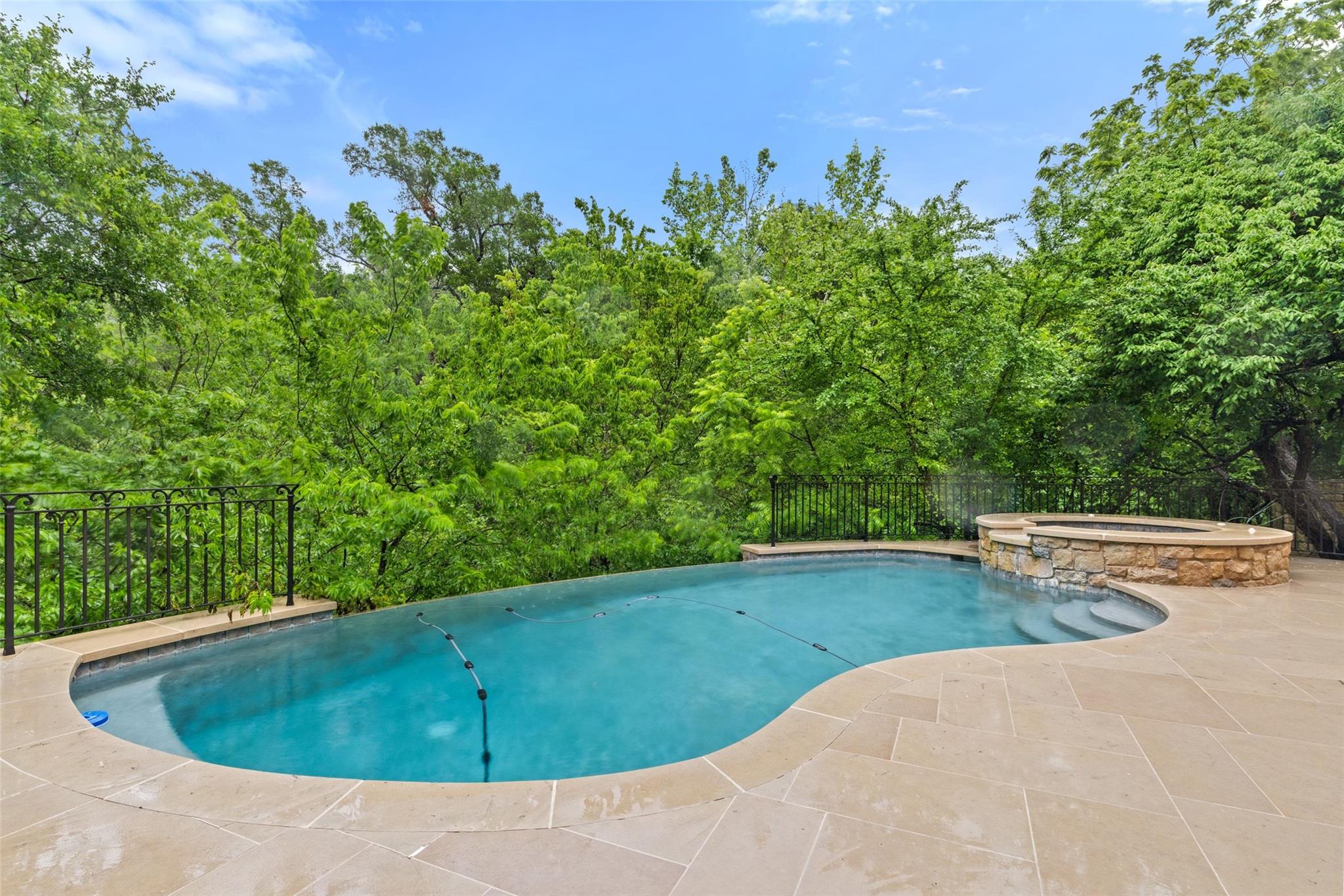 4625 Rockcliff Road Austin TX 78746