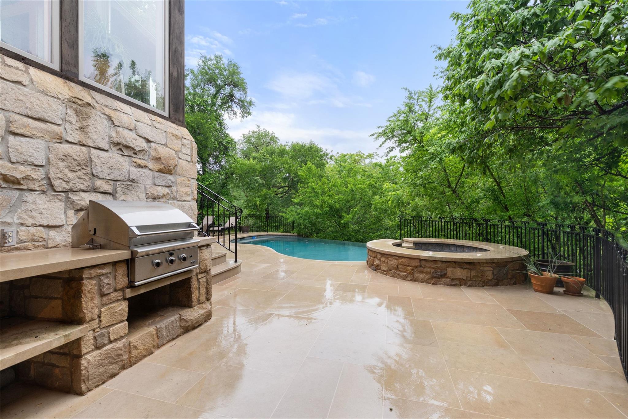 4625 Rockcliff Road Austin TX 78746