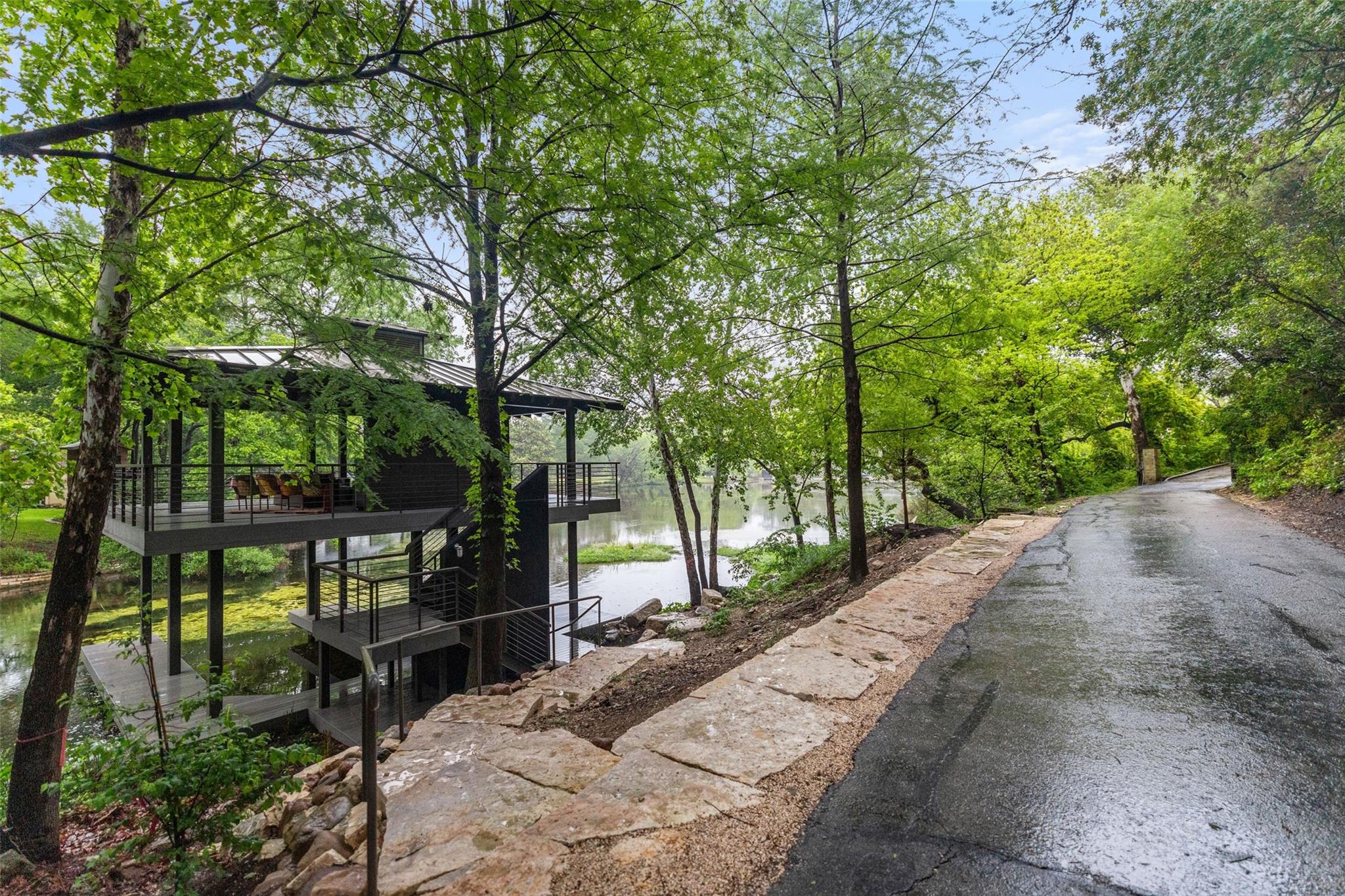4625 Rockcliff Road Austin TX 78746