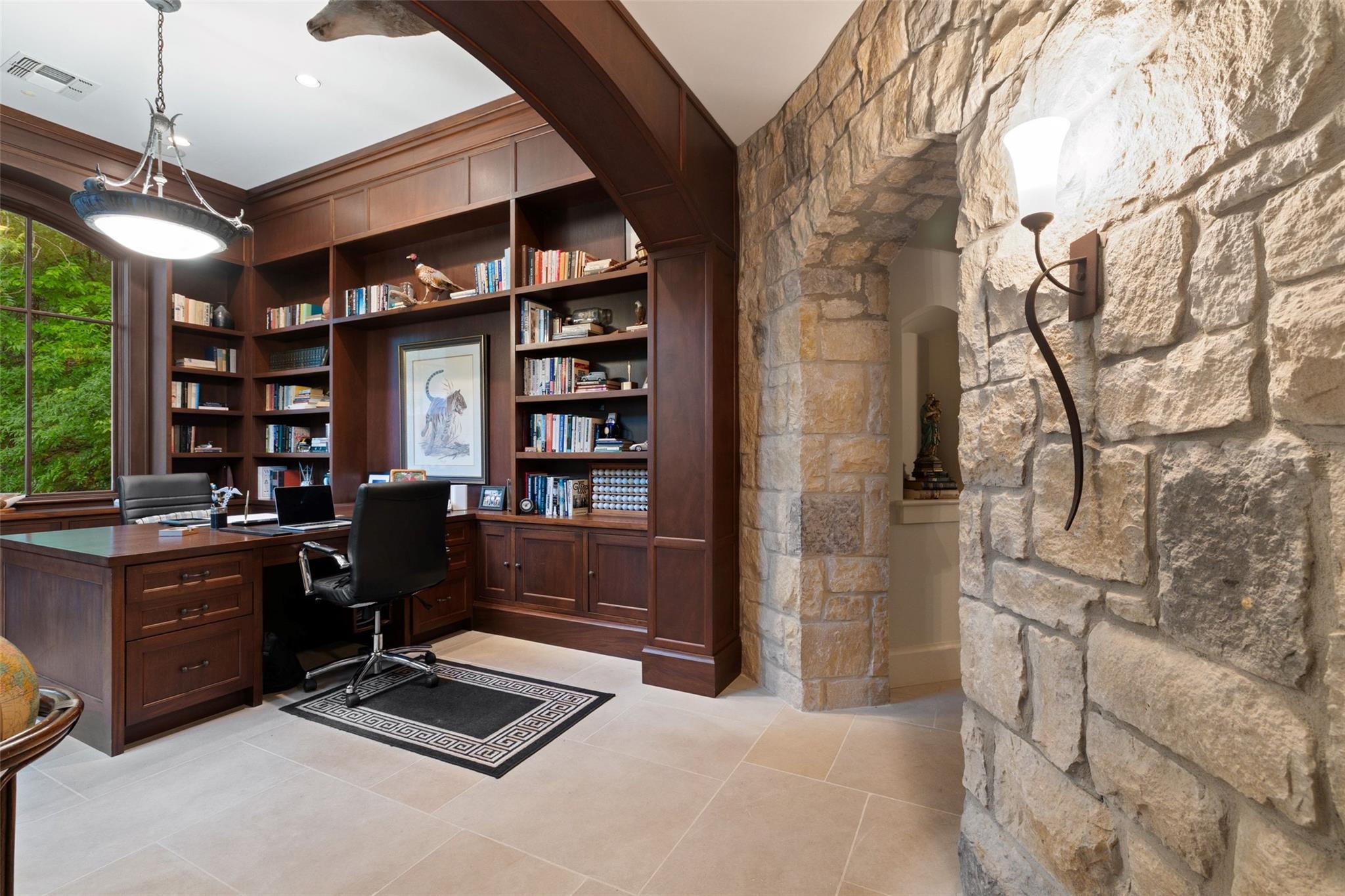 4625 Rockcliff Road Austin TX 78746