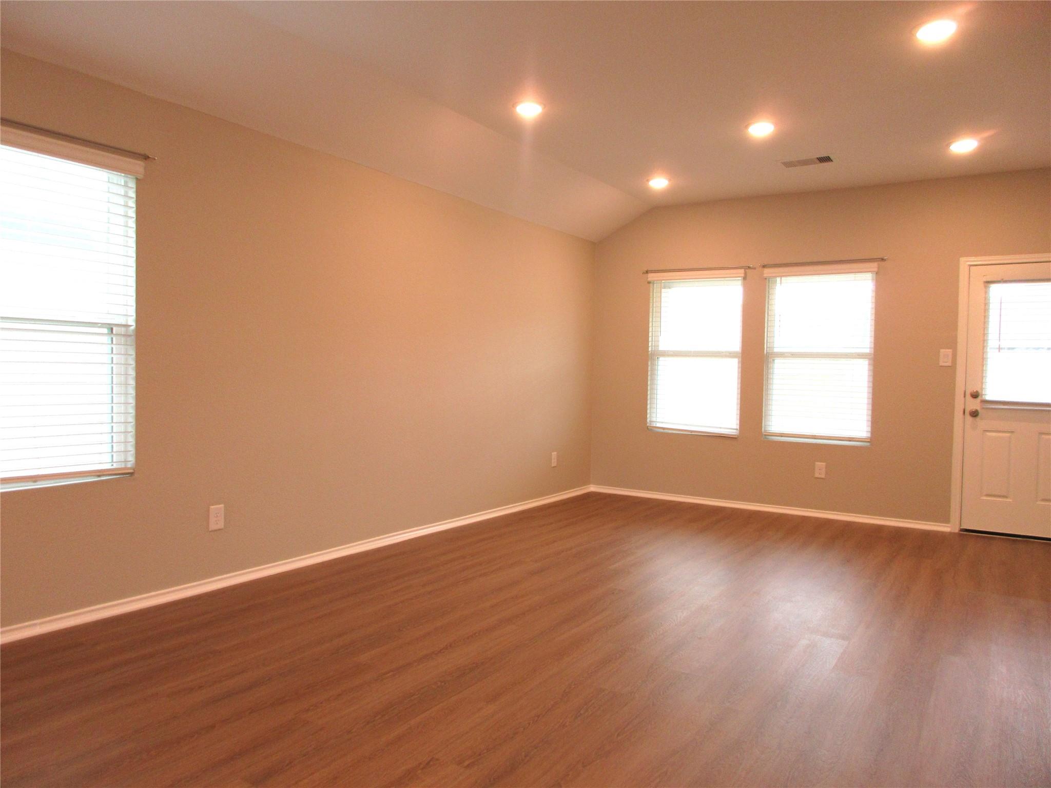 205 Granary Drive Kyle TX 78640