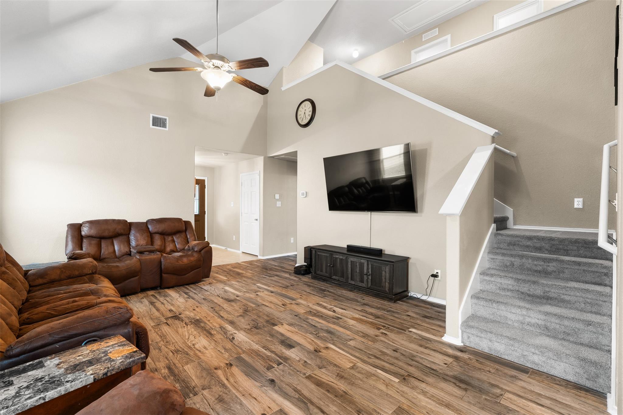 137 Barn Owl Loop Leander TX 78641