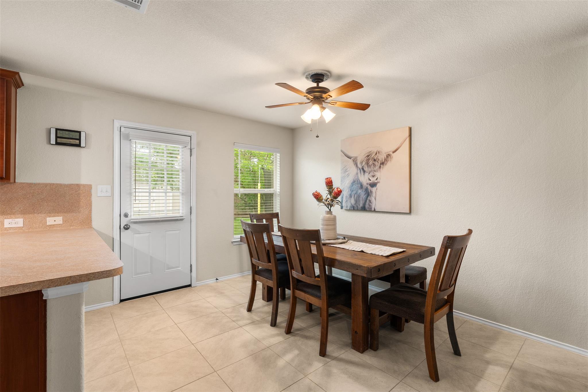 137 Barn Owl Loop Leander TX 78641